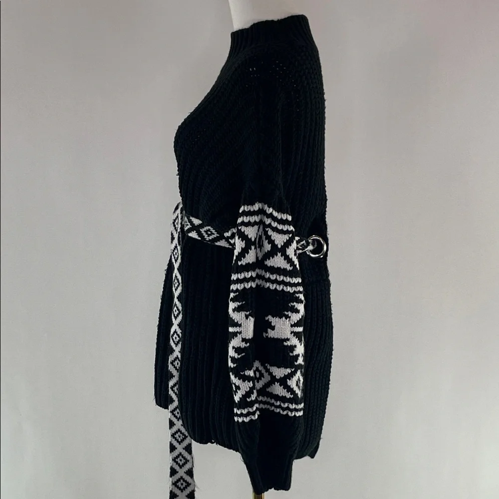 Sachin + Babi Black and White Turtleneck Sweater - Picture 6 of 12